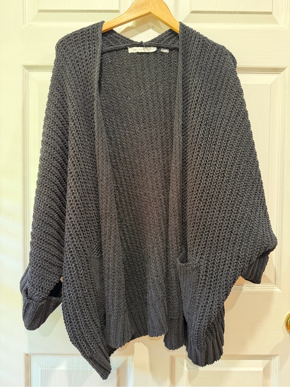 Altar'd State Open-Front Chunky Knit Cardigan Sweater - medium black